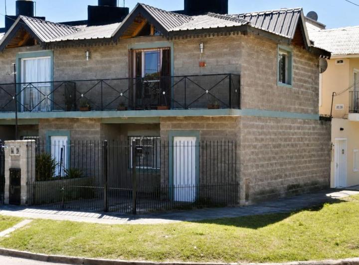 Departamento · 100m² · 3 Ambientes · 1 Cochera
