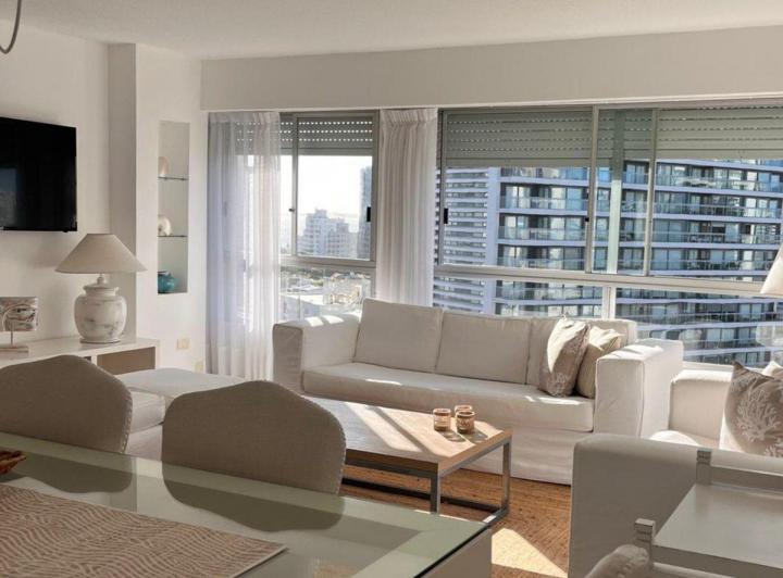 Departamento · 65m² · 4 Ambientes · 1 Cochera