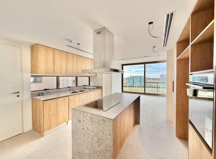 Departamento · 153m² · 4 Ambientes · 2 Cocheras