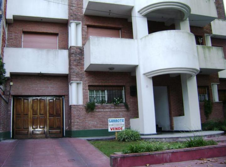 Departamento · 55m² · 3 Ambientes · 1 Cochera