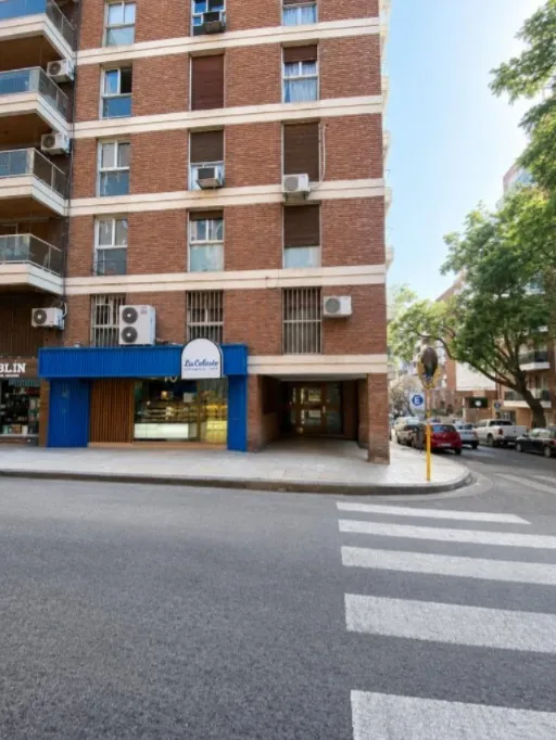 Alquilo departamento de dos dormitorios en Nueva Córdoba