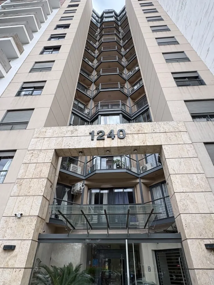 SE ALQUILA DEPARTAMENTO EN CALLE CHACABUCO 1200