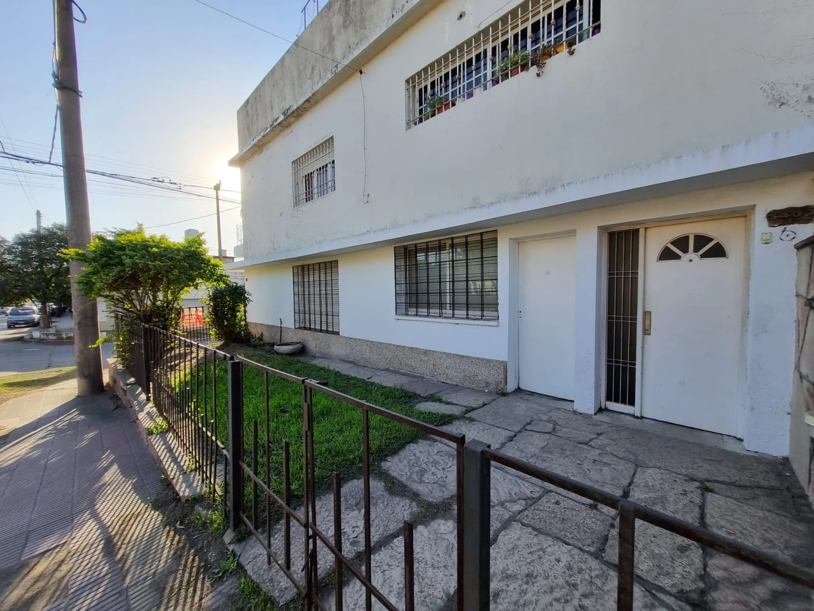 Oportunidad - Apta Crédito - Venta Casa 2 Dorm. - 1 Baño - Patio con Asador