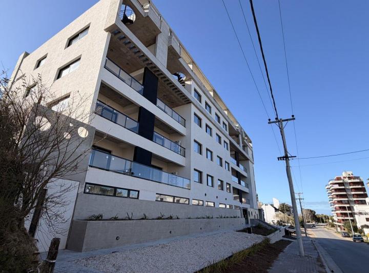 Departamento · 65m² · 3 Ambientes · 1 Cochera