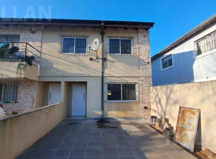Casa · 112m² · 4 Ambientes · 1 Cochera