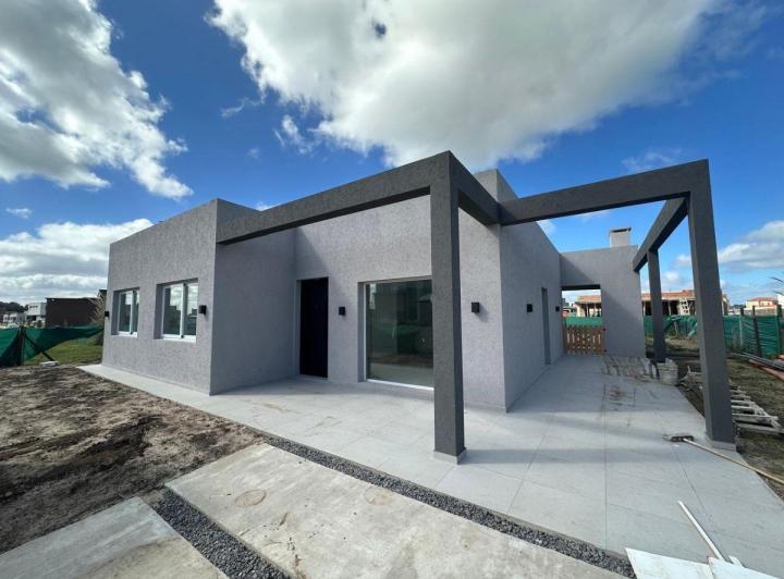 Casa · 170m² · 4 Ambientes