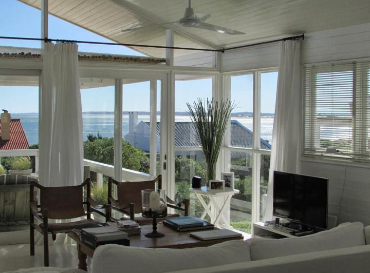 Casa · 170m² · 3 Dormitorios