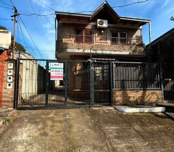 Casa · 180m² · 3 Ambientes · 1 Cochera
