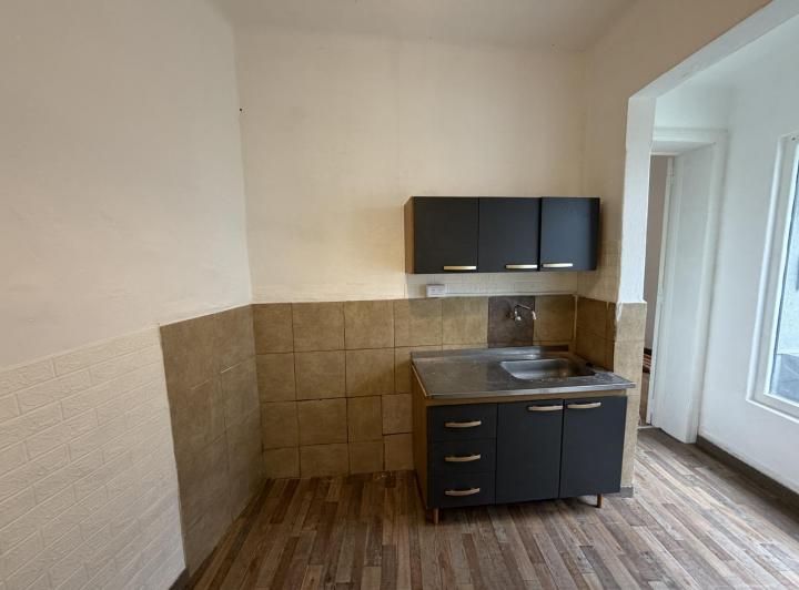 Casa · 5 Ambientes · 1 Cochera