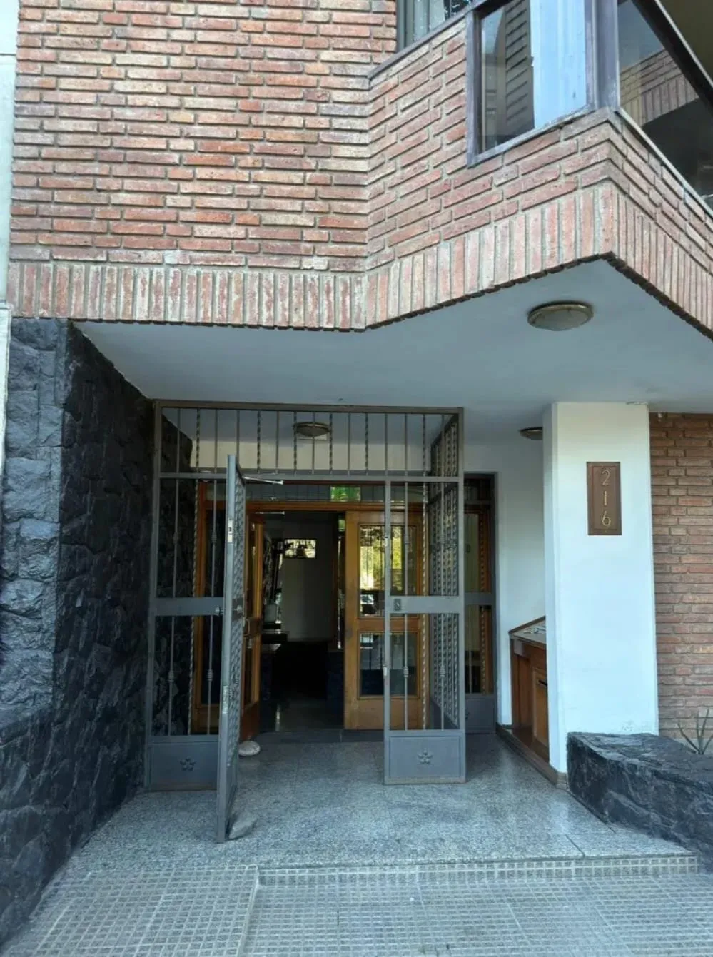 Se alquila Dpto 1 Dorm frente al parque