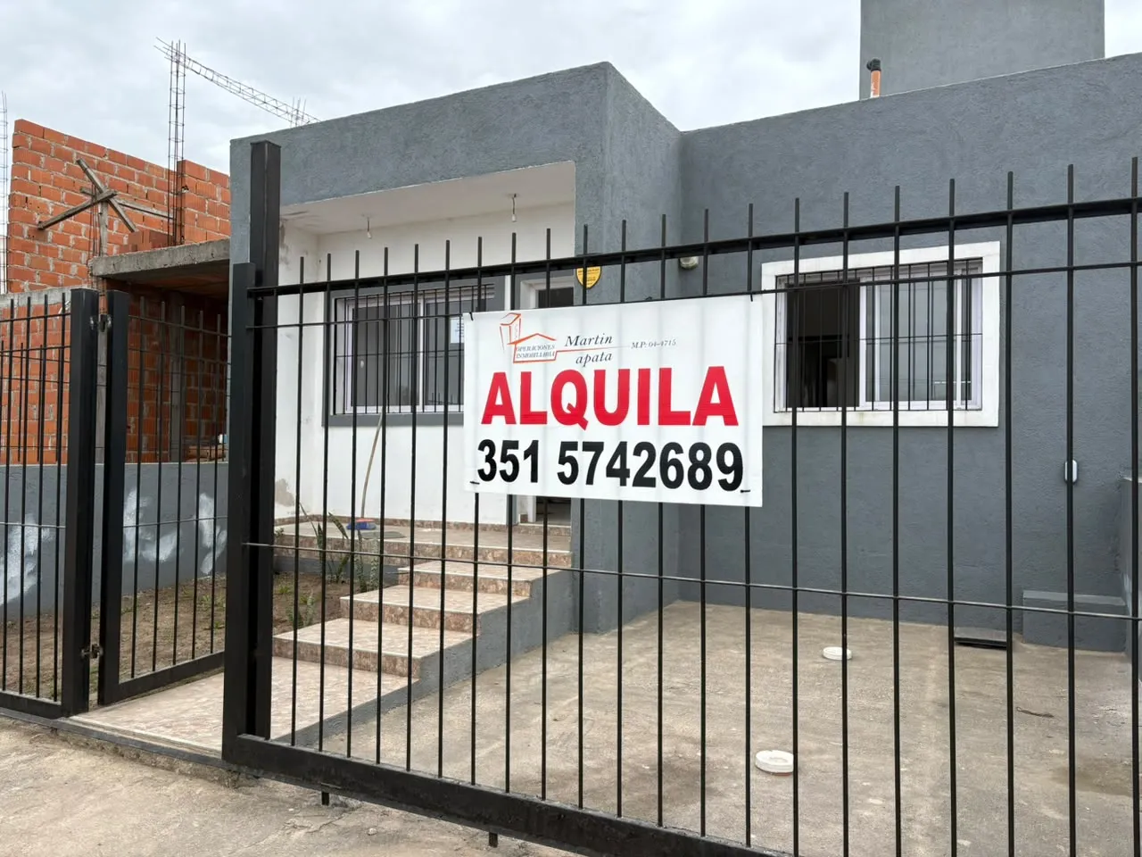 CASA 3DORM EN ALQUILER – B° ARGÜELLO NORTE