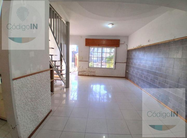Casa · 78m² · 4 Ambientes · 1 Cochera