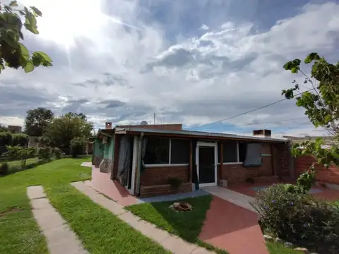 Casa en Venta en Juana Koslay, Juan Martín de Pueyrredón