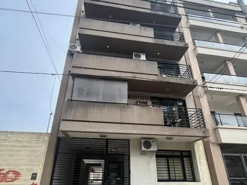 Departamento en Venta en La Loma, La Plata