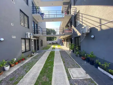 Departamento en Venta en Moron Sur, Moron