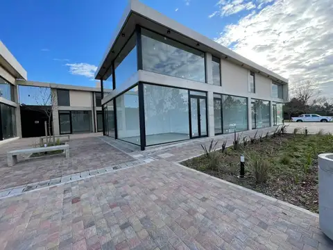 Local en Venta en Funes, Rosario