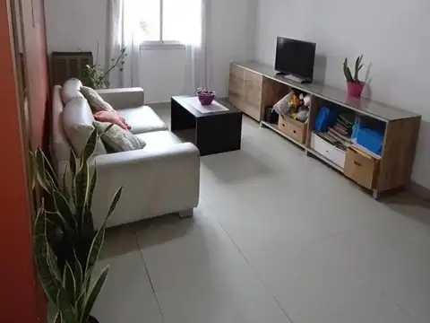 Departamento en Venta en Los Hornos, La Plata