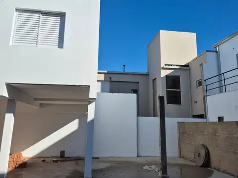 Cochera en Venta en Esperanza, Las Colonias