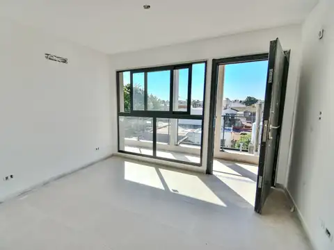 Departamento en Venta en Moron Sur, Moron