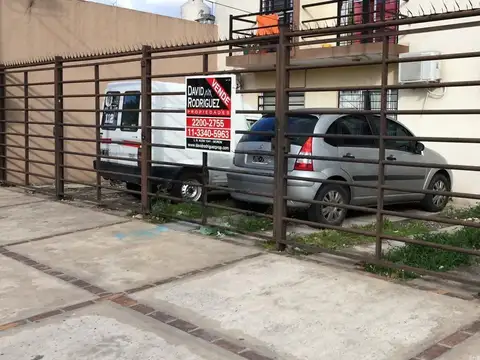 Departamento en Venta en Moron Sur, Moron