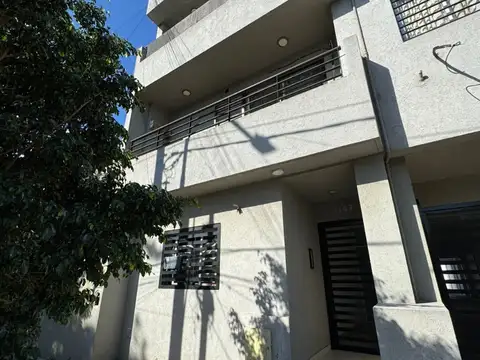 Departamento en Venta en Remedios de Escalada, Partido de Lanús