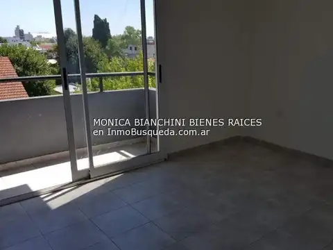 Departamento en Venta en La Loma, La Plata