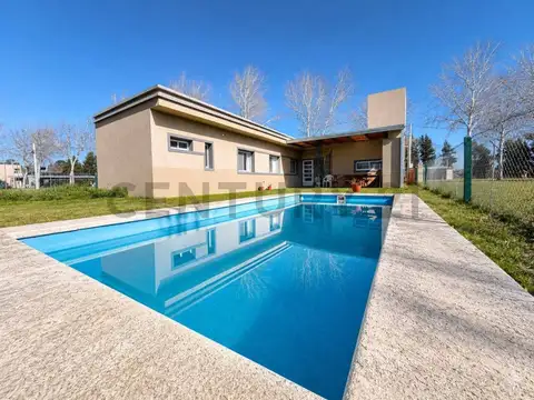 Casa en Venta en Pinares del Sur - Barrio Privado, Countries y Barrios Cerrados en la Carolina