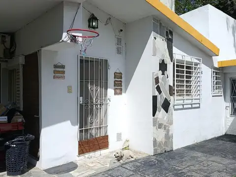 Casa en Venta en Pueblo Esther, Rosario