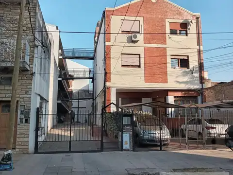 Departamento en Venta en Moron Sur, Moron