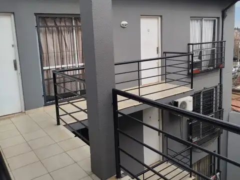 Departamento en Venta en Castelar Sur, Castelar