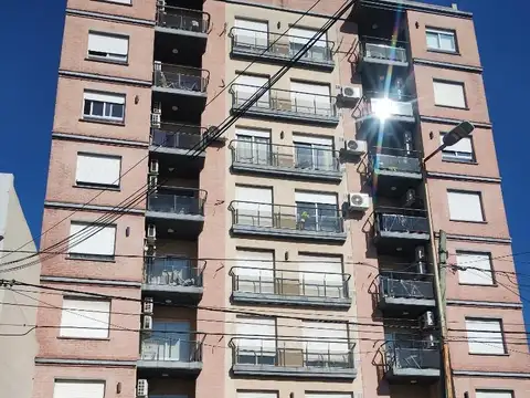 Departamento en Venta en Moron Sur, Moron