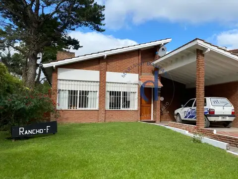 Casa en Alquiler Temporal en Zona Duplex, Pinamar
