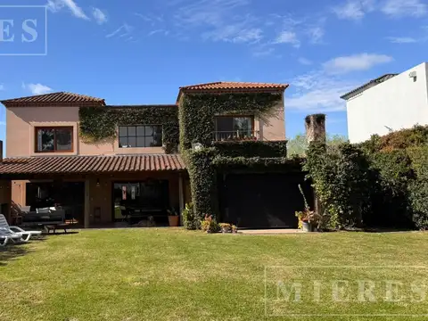 Casa en Alquiler Temporal en Santa Barbara, Countries y Barrios Cerrados en Tigre