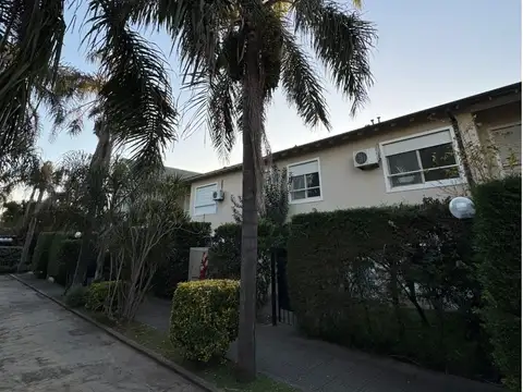 Casa en Alquiler en Centro  - Zarate, Zarate