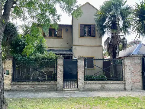 Casa en Venta en Adrogue, Partido de Almirante Brown