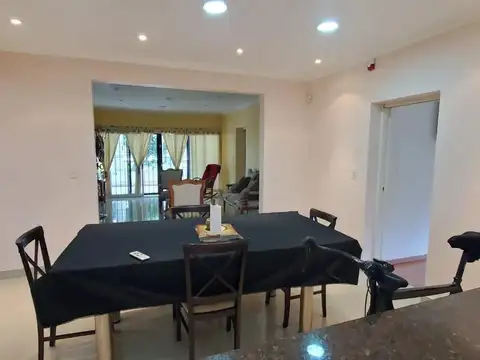 Casa en Venta en Guernica, Partido de Presidente Perón