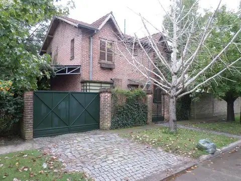 Casa en Venta en Adrogue, Partido de Almirante Brown