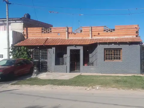 Casa en Venta en Villa Elvira, Partido de La Plata