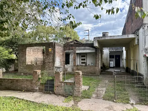 Casa en Venta en Burzaco, Partido de Almirante Brown