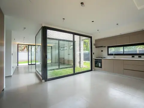 Casa en Venta en City Bell, Partido de La Plata