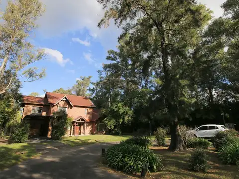 Casa en Venta en La Campiña, Countries y Barrios Cerrados en Pilar
