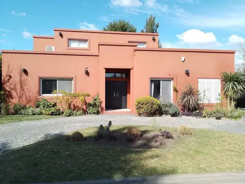 Casa en Venta en La Herradura, Countries y Barrios Cerrados en Pilar
