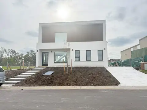 Casa en Venta en Pilar Del Este, Countries y Barrios Cerrados en Pilar