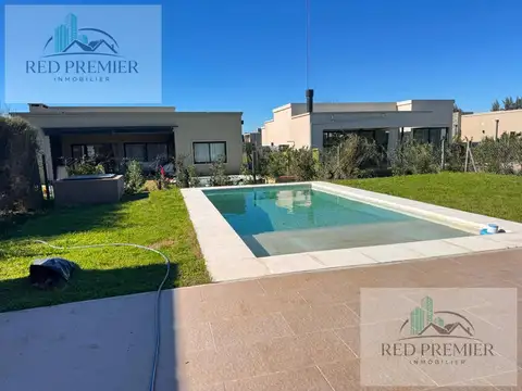 Casa en Venta en Santo Tomas, Countries y Barrios Cerrados en Pilar