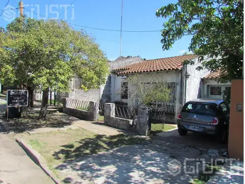 Casa en Venta en Villa Santos Tesei, Partido de Hurlingham