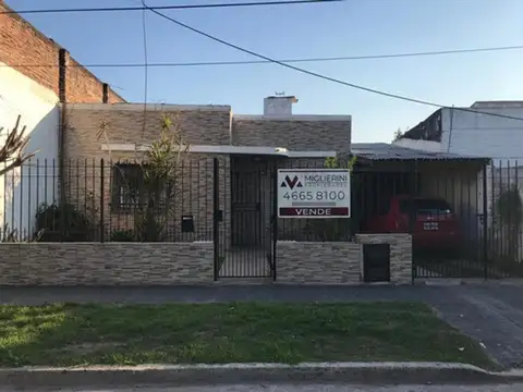 Casa en Venta en William Morris, Hurlingham
