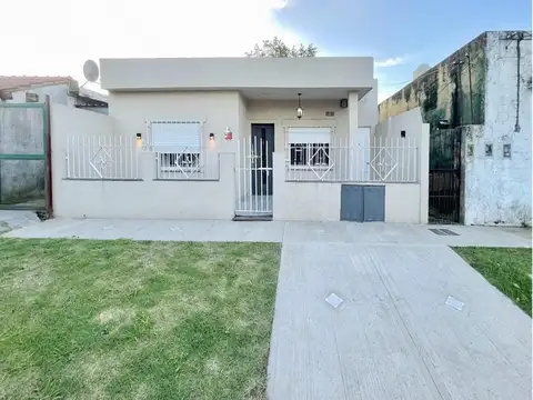 Casa en Venta en Parque San Martin, Partido de Merlo