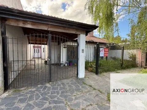 Casa en Venta en Los Hornos, La Plata