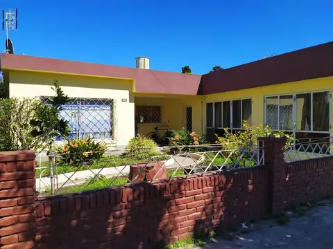 Casa en Venta en Claypole, Partido de Almirante Brown