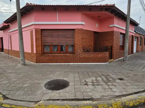 Casa en Venta en Punta Alta, Partido de Coronel de Marina Leonardo Rosales